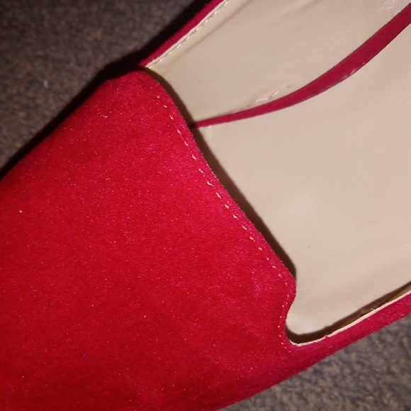 Heels - Picture 3 of 4